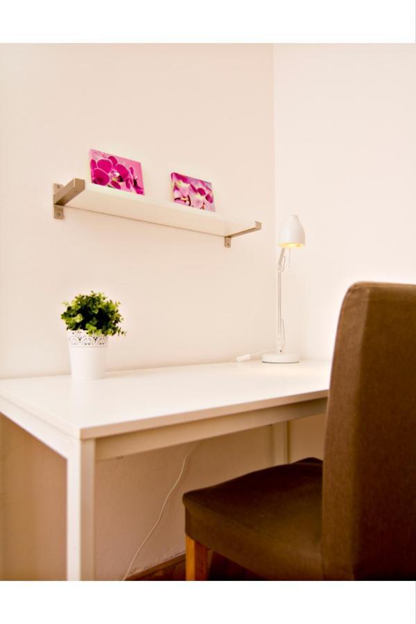 With 2 Bathrooms * Praga
